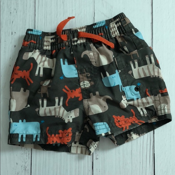 BOYS 0-3 MO 4 PC Shorts/Pants Bundle - Picture 4 of 5